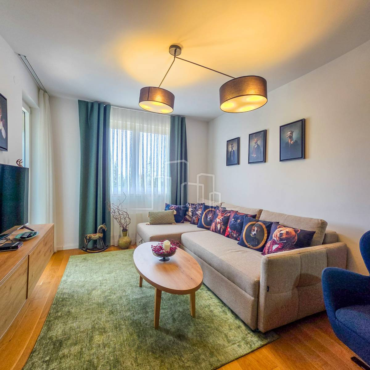 Opremljen apartman Jahorina uz samu stazu i šestosjed prodaja 2