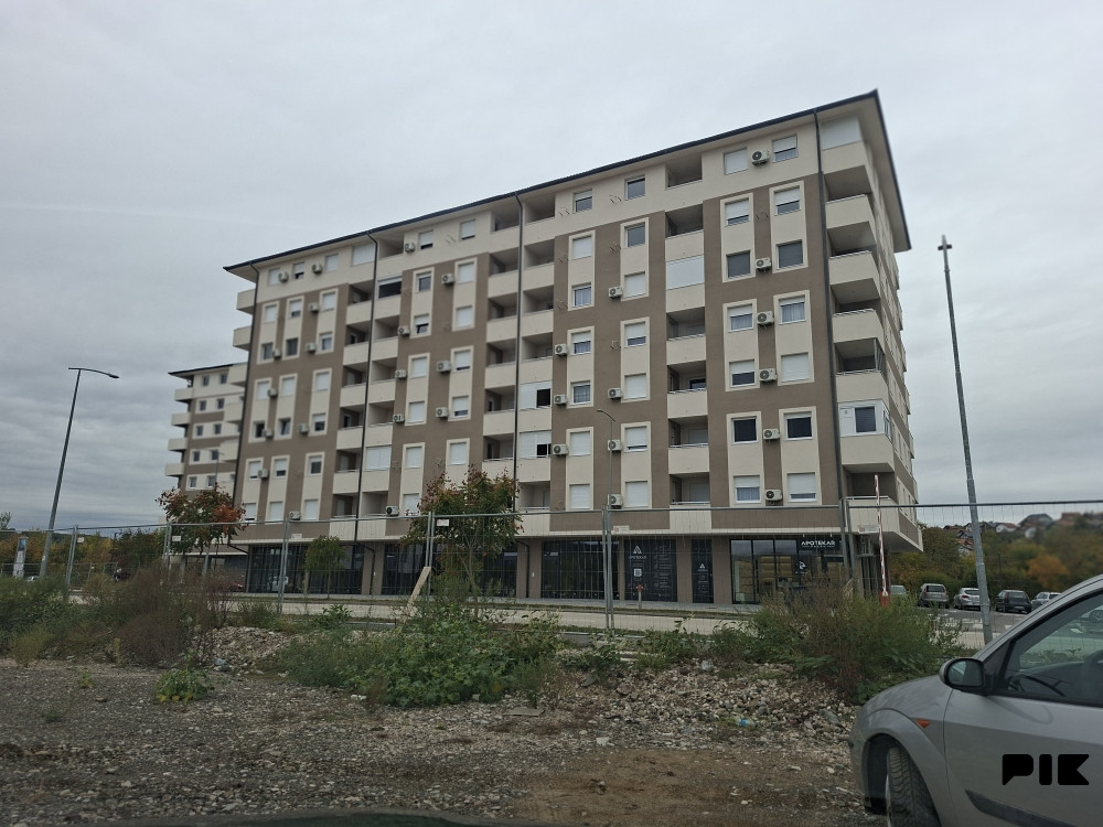 Stan/apartman Doboj 38 m2 nov neuseljen, ne namjesten
