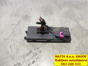 Modul zadnje haube Audi Q7 4M 2018 8W8959107B