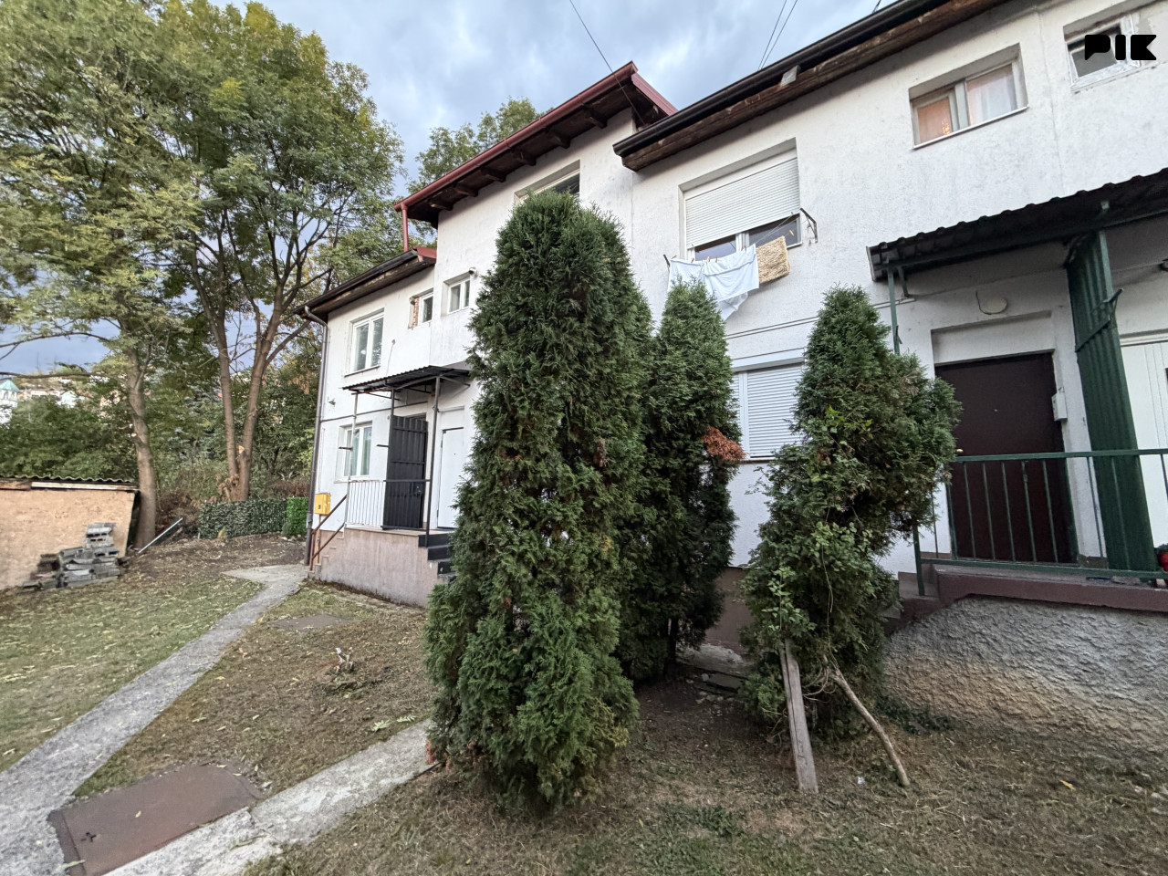 Namješten dvosoban stan Stari Grad 32 m2 Sarajevo
