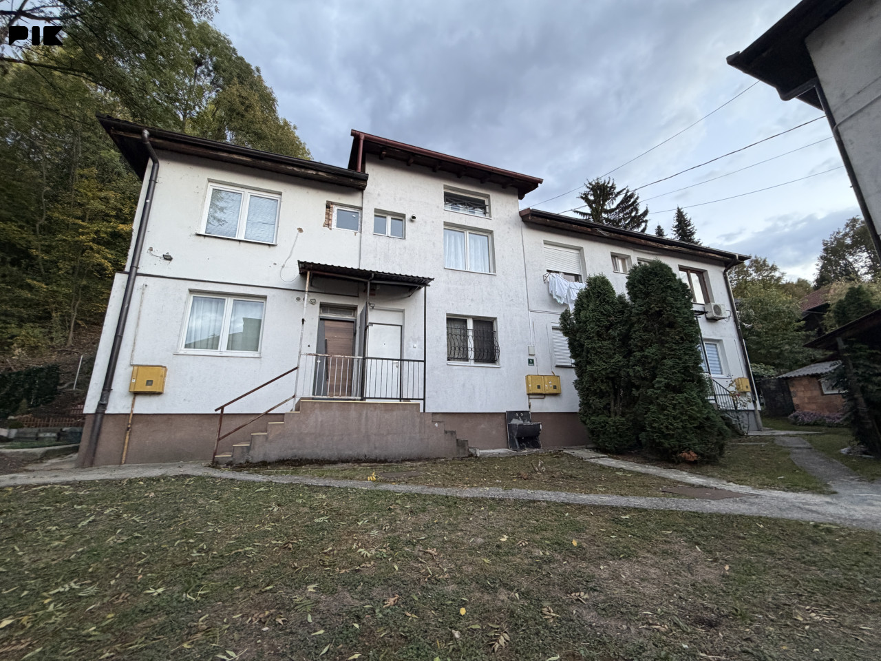 Namješten dvosoban stan Stari Grad 32 m2 Sarajevo 2