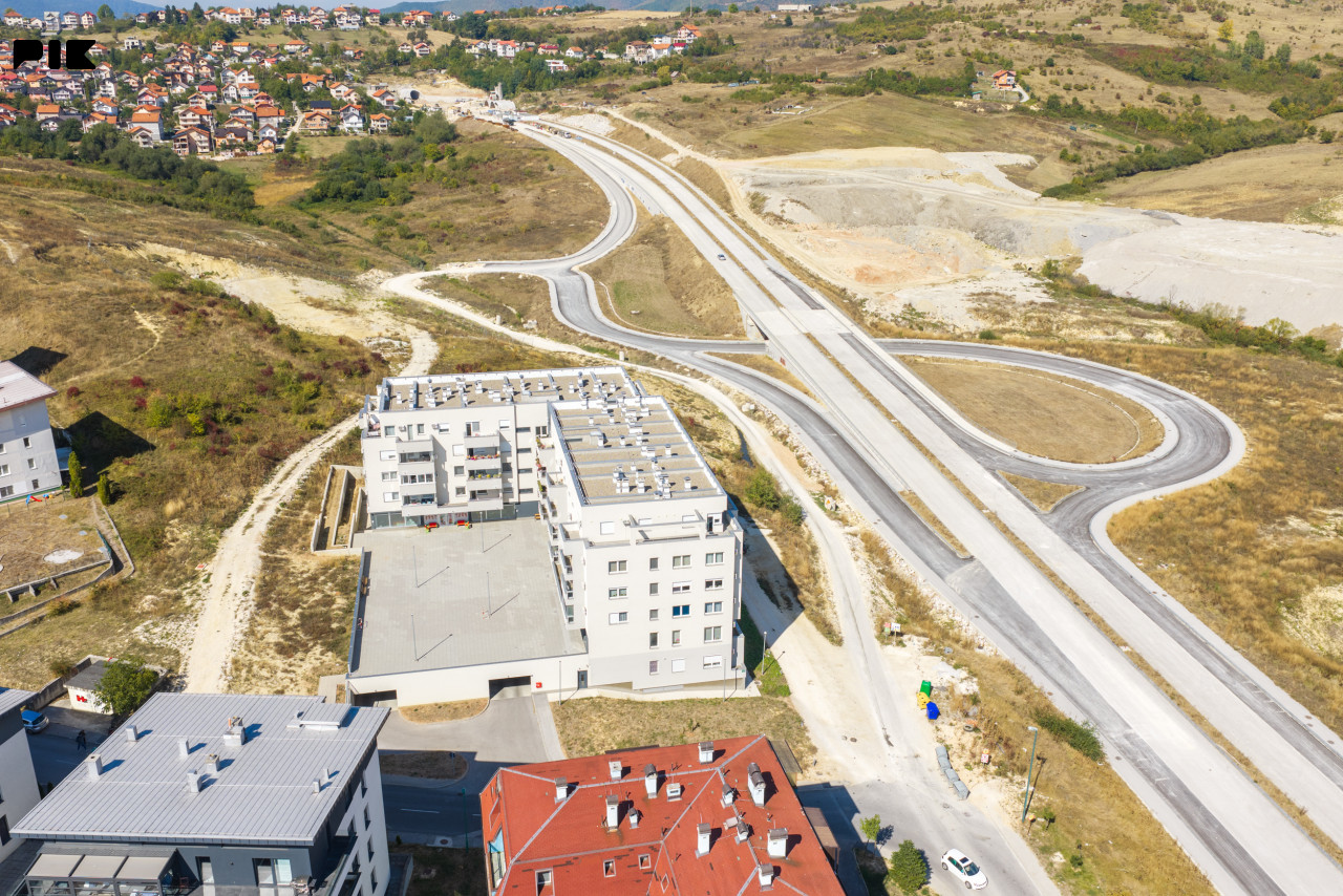 Poslovni prostor SIP /Centar/ 55m2/ garazno mjesto/ Sarajevo 2