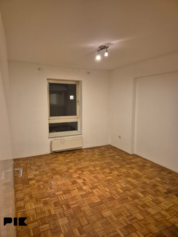 Stanovi i apartmani Sarajevo - Stari Grad 80m2