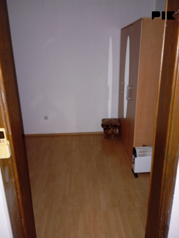 Izdaje se namješten jednosoban stan 42m2 Brčko-Ilićka 2