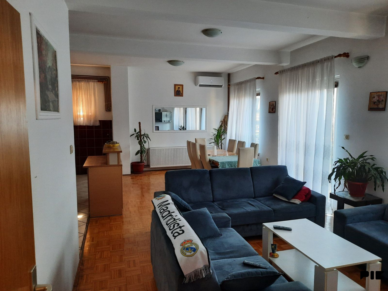 STAMBENO POSLOVNI OBJEKAT 196 m2 BANJA LUKA DERVIŠI 3