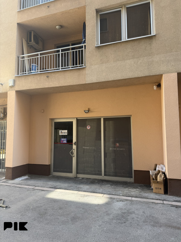 Poslovni prostor Ilidža 65m2 prizemlje POVOLJNO