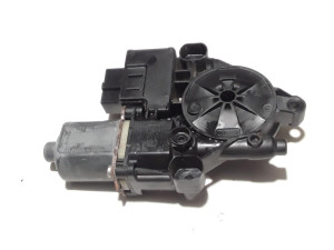 5Q0959812E MOTORIC PODIZACA SKODA FABIA 2015-