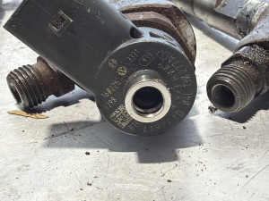 Dizna dizne rejl 7 Volkswagen Passat 8 (fotografija 4)
