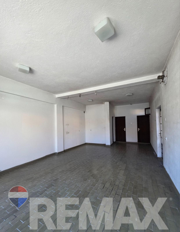 Poslovni prostor | 70m2 | Lazarevo