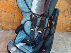 AUTOSJEDALICA ZA DJECU 9-36 KG NANIA  Francuska ekstra stanje