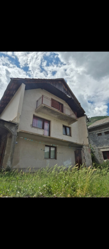 Kuća Prozor varvara 060 345 9426 3