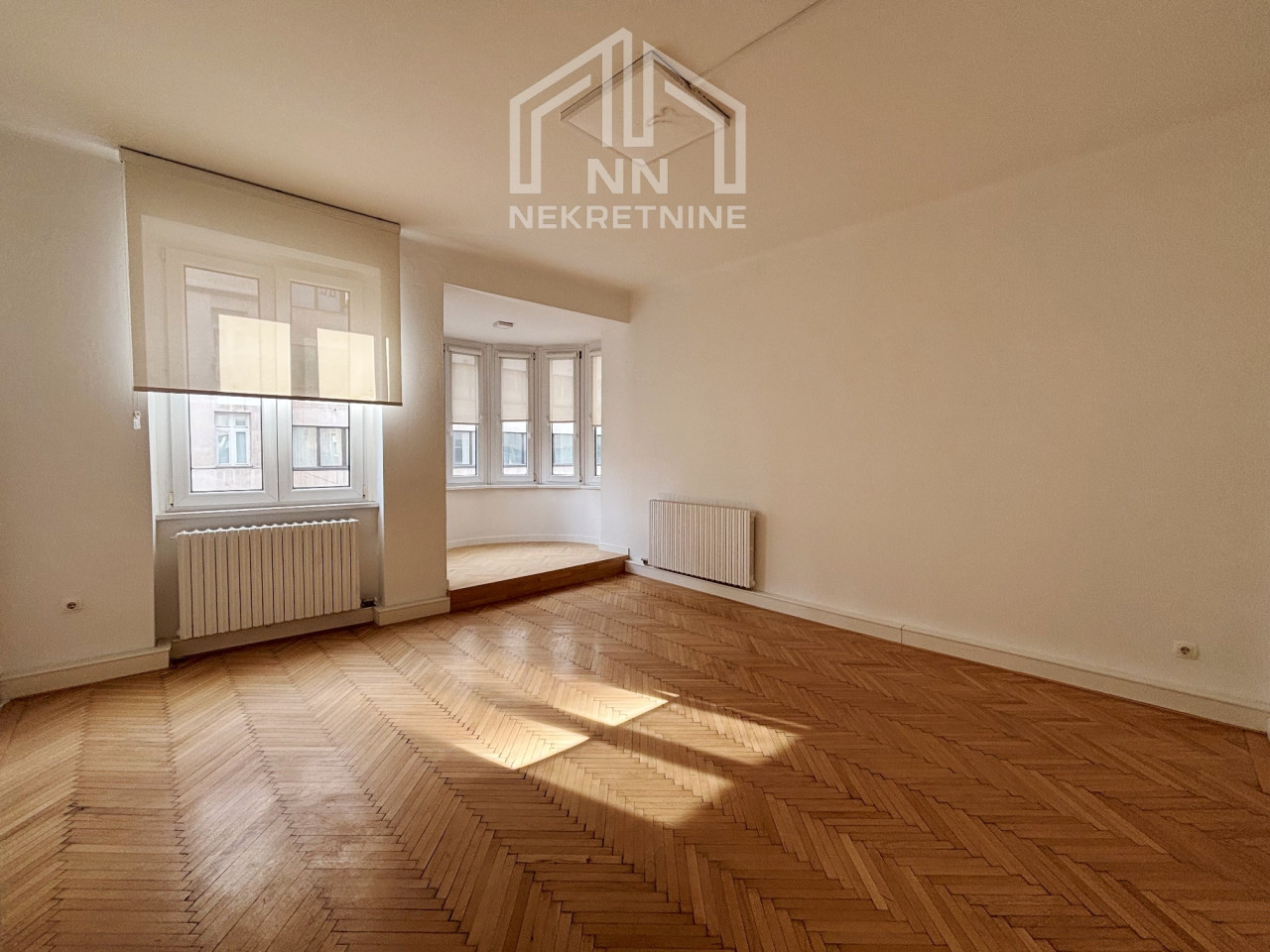 NN Nekretnine : Poslovni prostor 113m2 - Titova - Centar