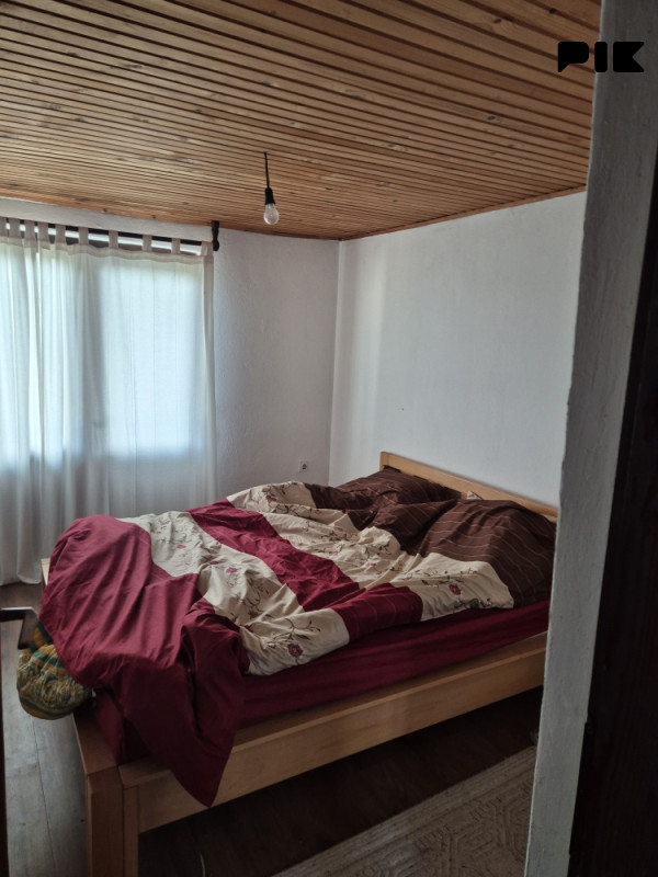 Kuća ,domacinstvo Živinice Podgajevi na rijeci Gostelji 2