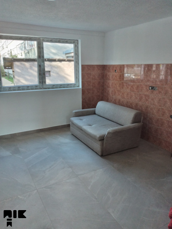Poslovni prostor Prijedor 54 m2 0644052459 2