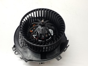 5Q0907521D F011500099 MOTORIC VENTILACIJE  AUDI A3 8V