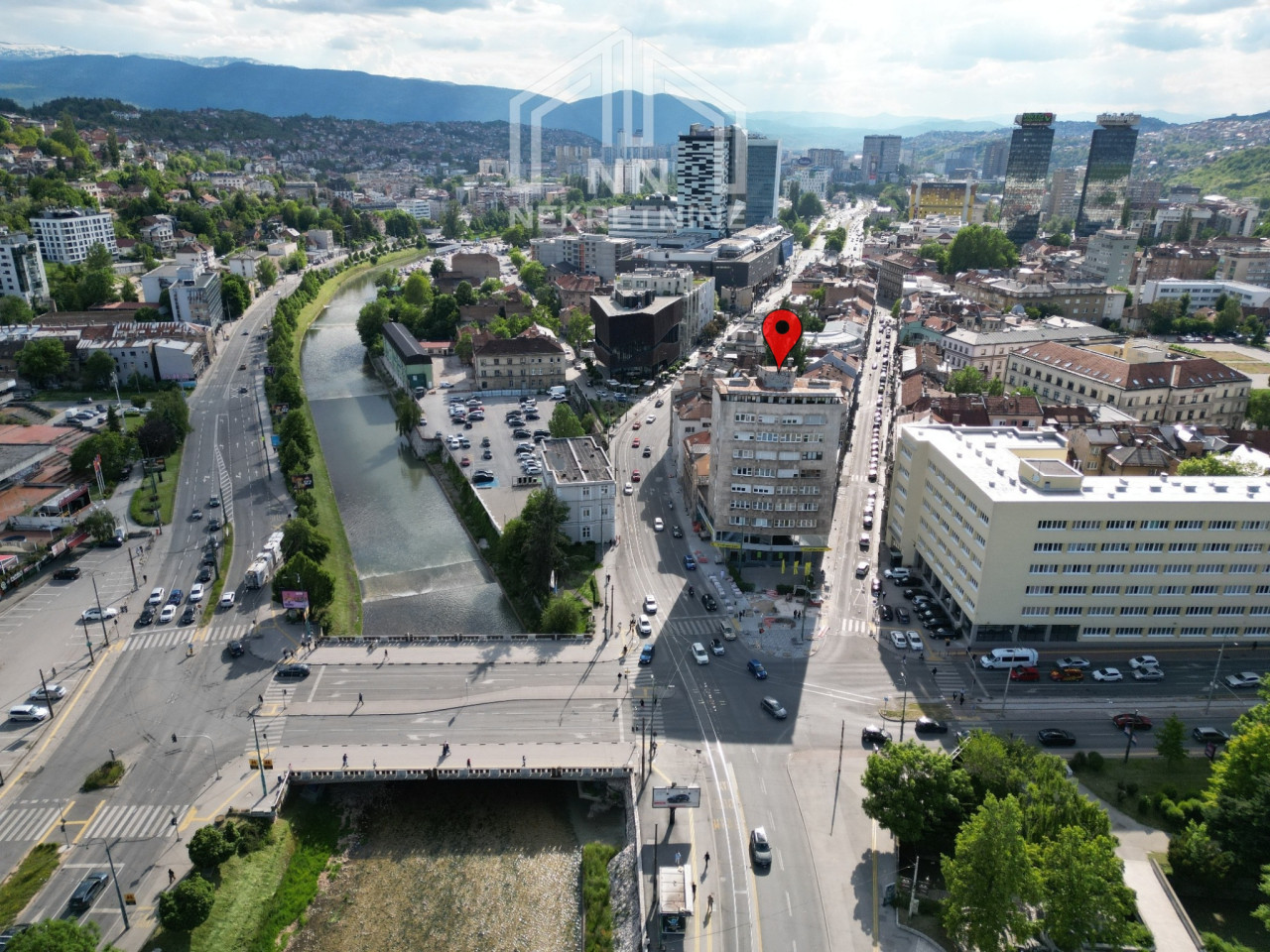 NN Nekretnine : Poslovni prostor 83m2 - Skenderija - Centar