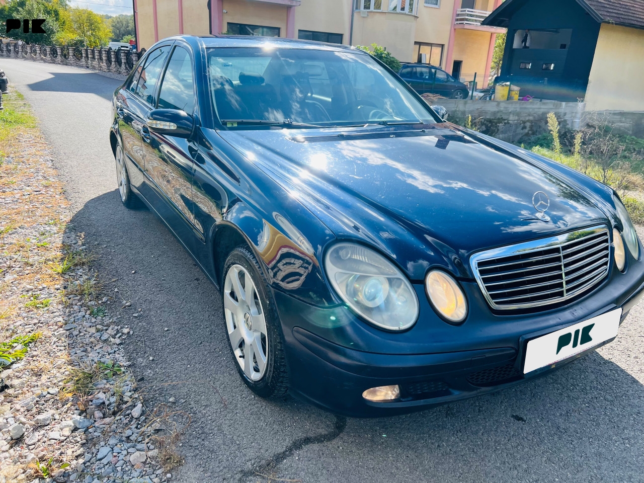 Mercedes-Benz E 220 2003 REGISTROVAN