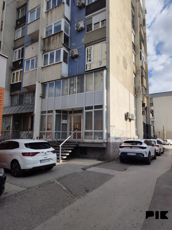 Poslovni prostor  Novo Sarajevo - Hrasno - Trg Heroja