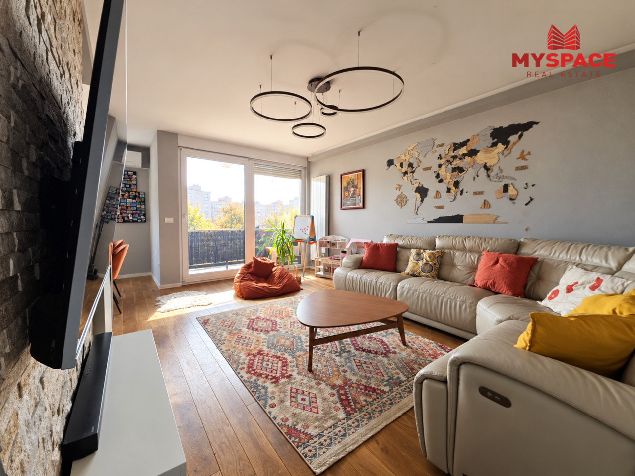 MY SPACE/ Stan/ Pofalici/ RENOVIRAN / NAMJESTEN/ 88m2 2