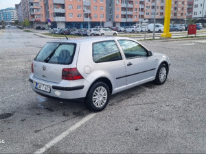 Volkswagen Golf 1.4 tip top registrovan