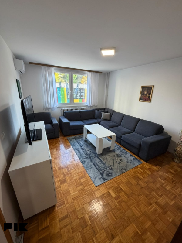 Alipasino Stan Renoviran 43 m2, 1 sprat, A faza (kod ASA banke) 2