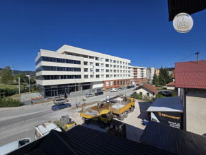 Stan Pale, 100m2, drugi sprat, strogi centar,parking,top lokacija