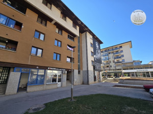 Poslovni prostor Pale, 35.91m2, na šetalištu, strogi centar