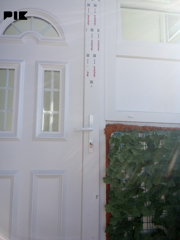 Iznajmljujem novu namještenu garsonjeru kod hotel saraja 500 km s