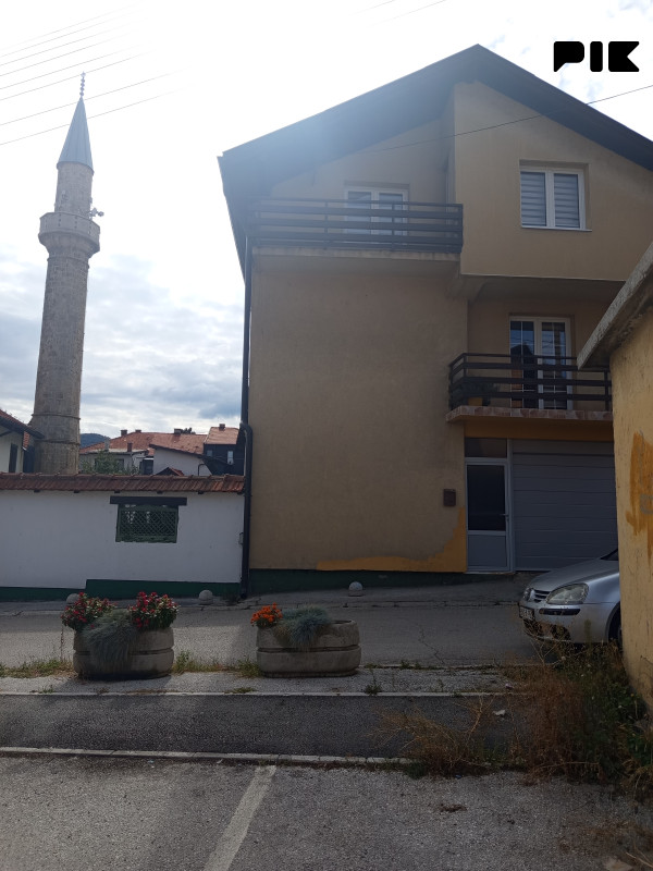 Kuće Visoko 158m2 2