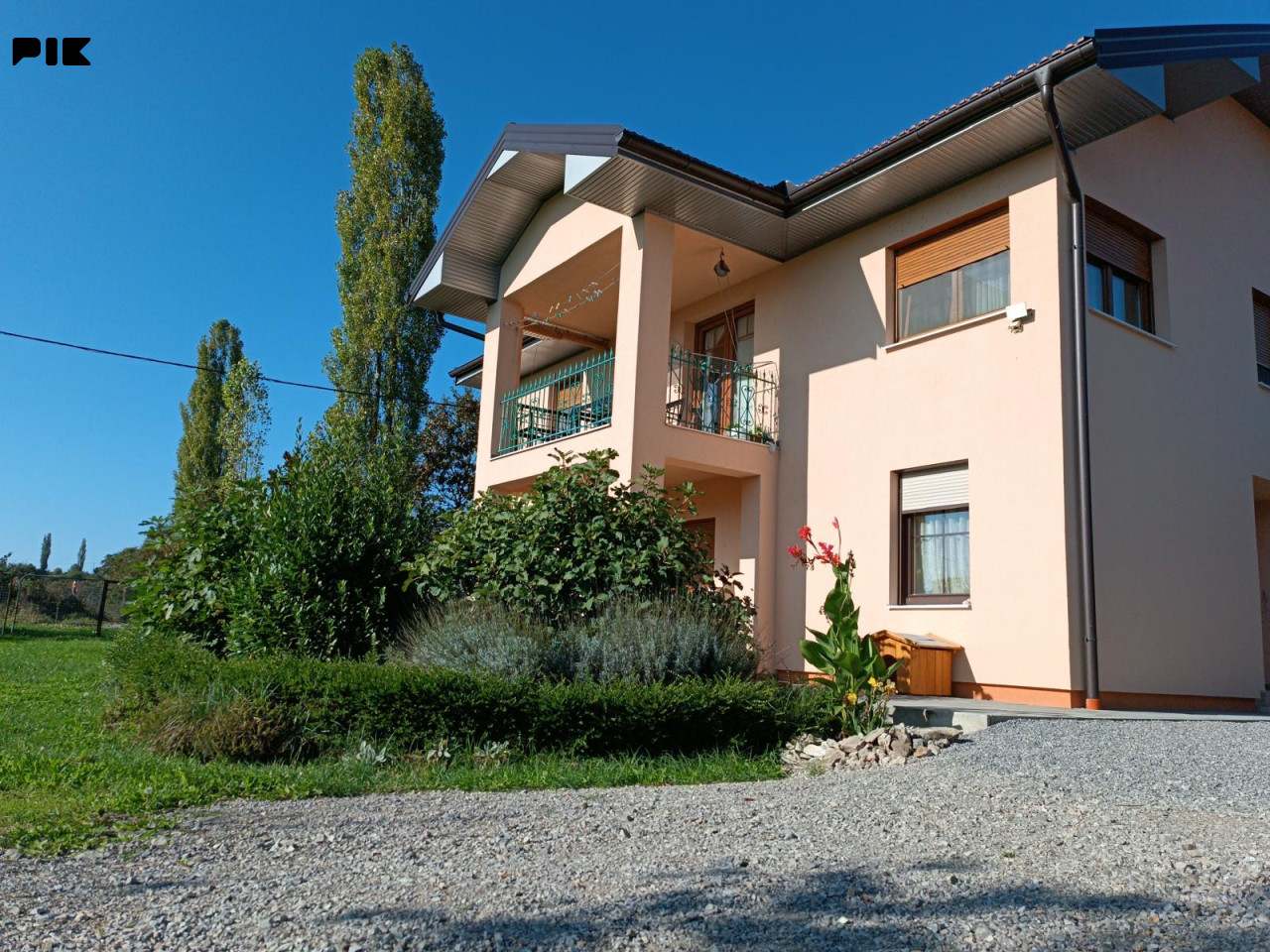 Kuće Bihać 200m2 2