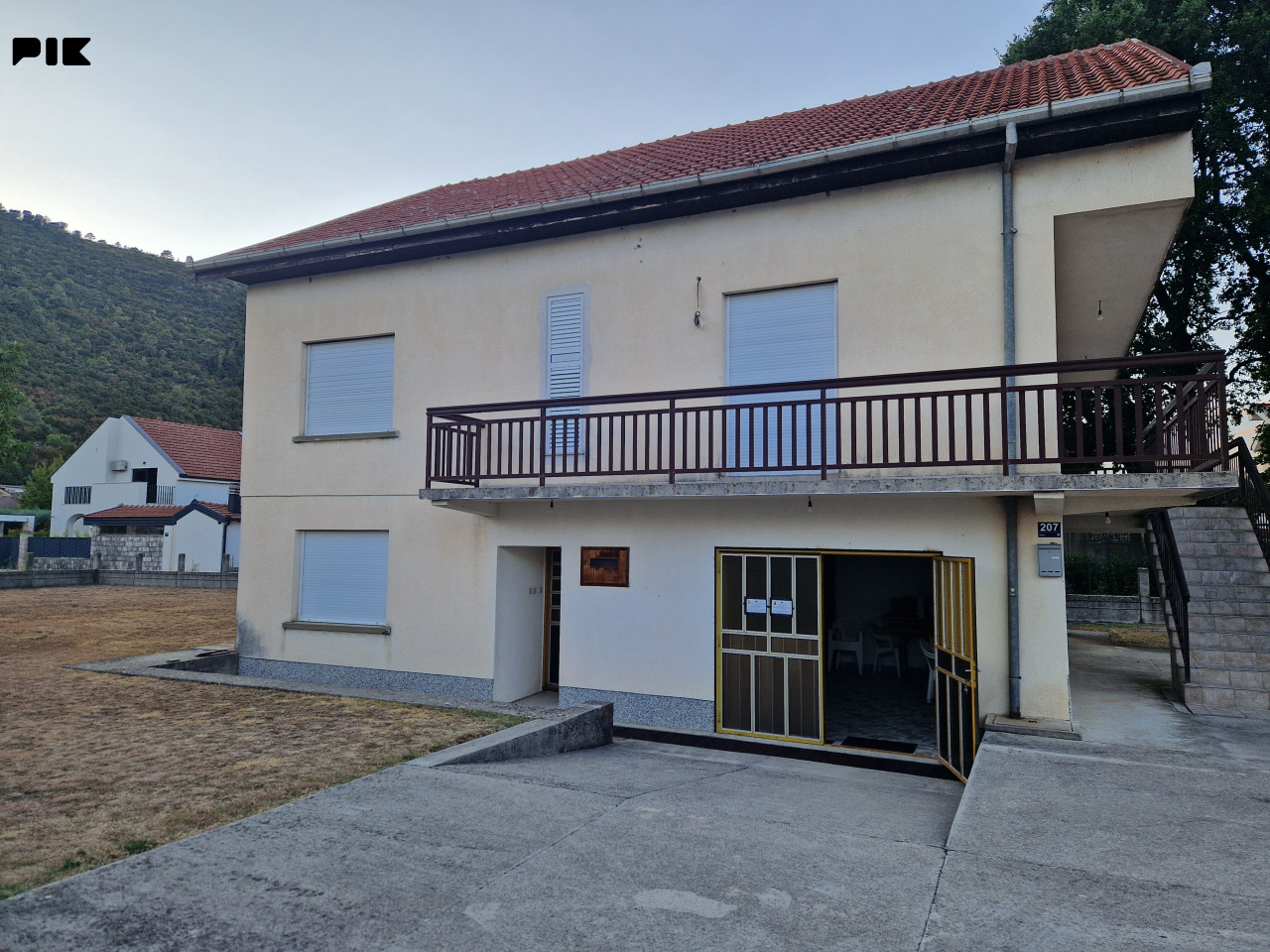 Kuće Mostar 372m2