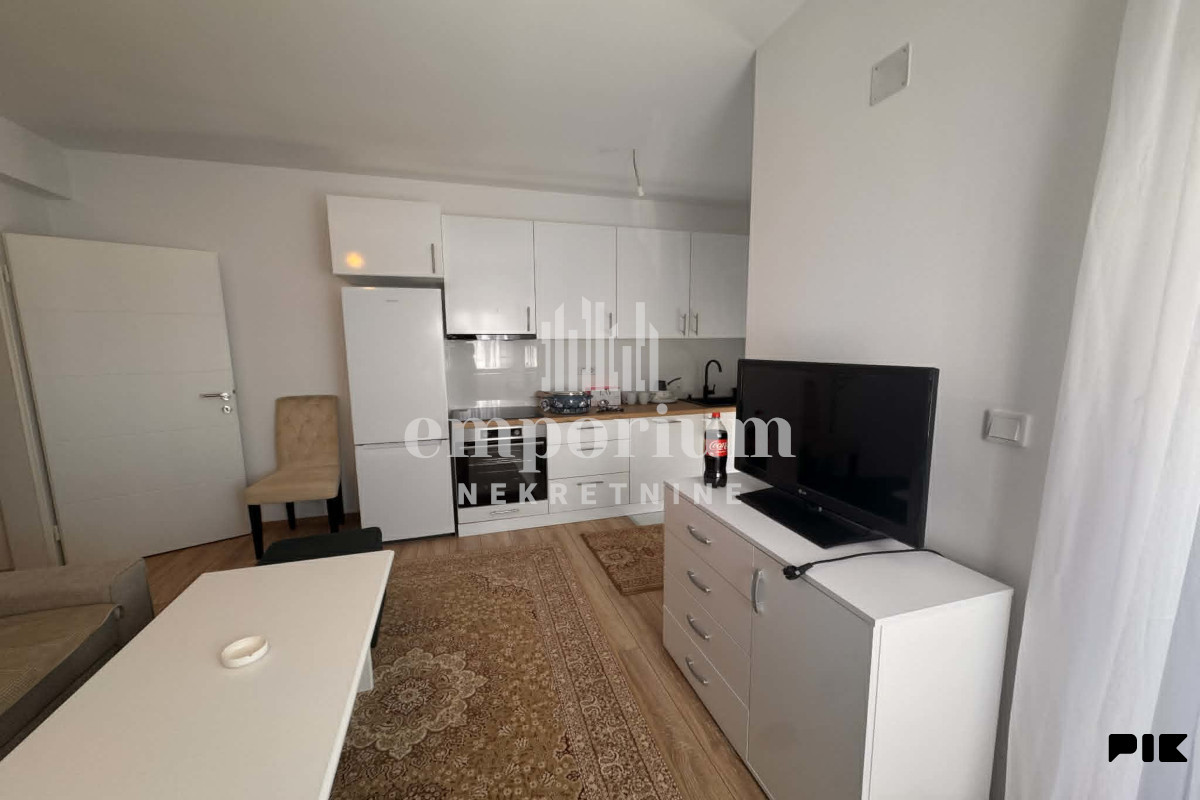 Kompletno namješten jednosoban stan u novoj gradnji ID:583/BNI 3