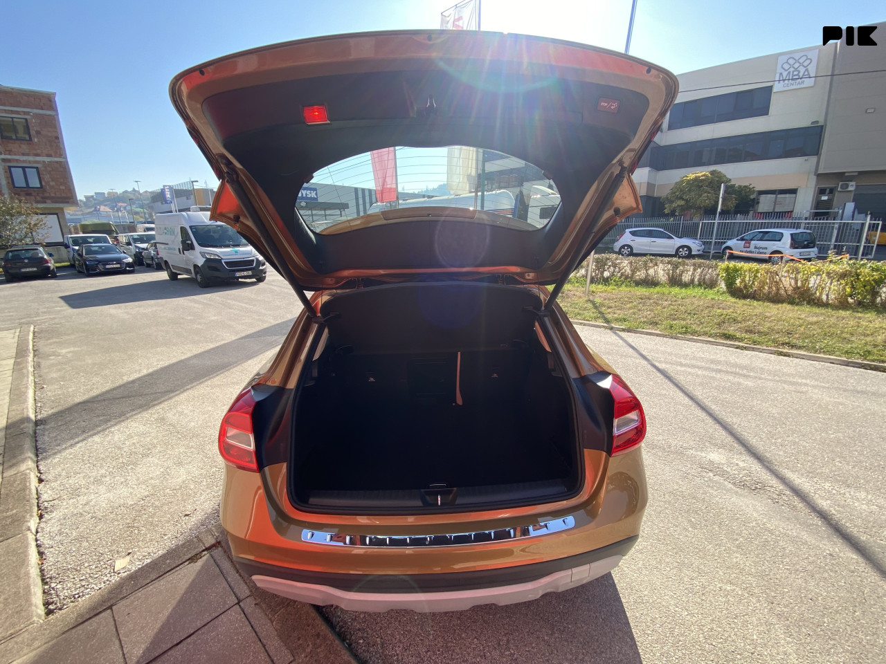 Mercedes-Benz GLA 180 — fotografija 5