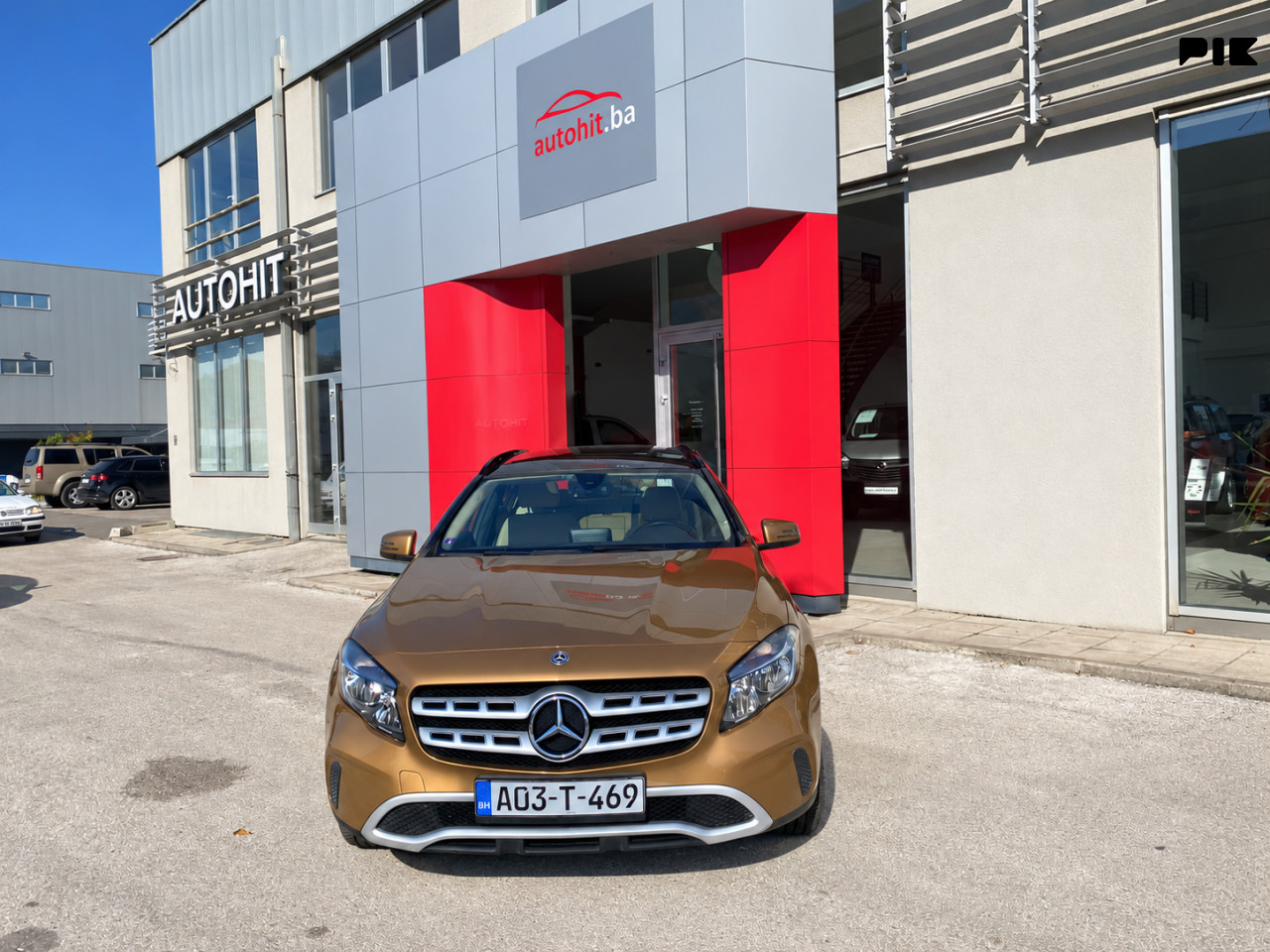 Mercedes-Benz GLA 180 — fotografija 1