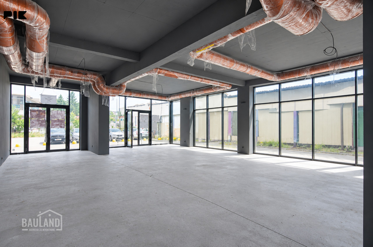 TOP LOKACIJA/ Poslovni prostor 220m2/ Otoka 3