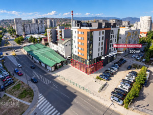 TOP LOKACIJA/ Poslovni prostor 220m2/ Otoka