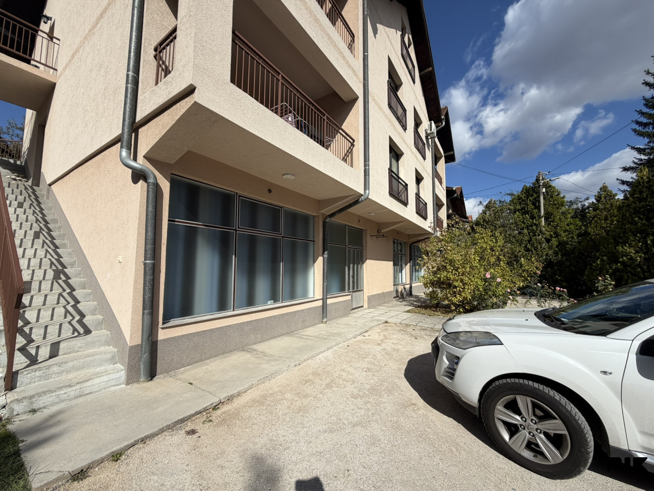 Poslovni prostori Sarajevo - Novi Grad, Ramiza Salcina 170m2