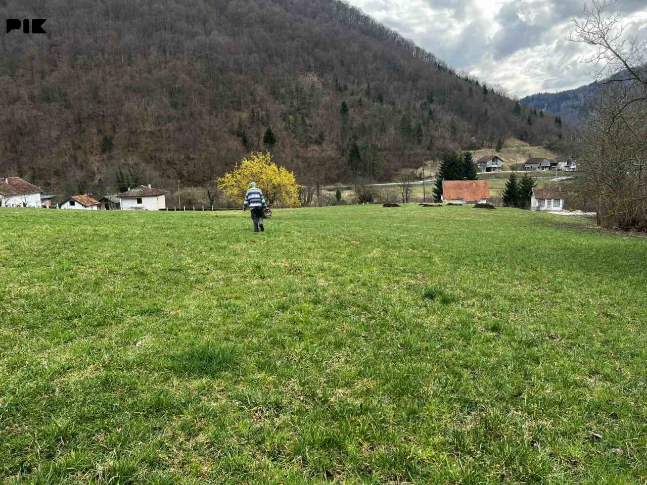 Zemljište Vinac 12 duluma 2