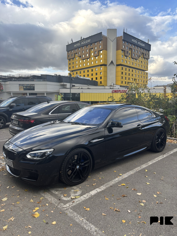 BMW 650i M650i full oprema