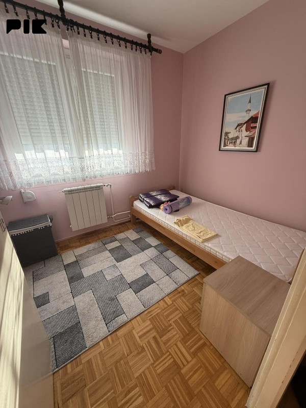 STAN - ALIPAŠINO POLJE 47m2 3