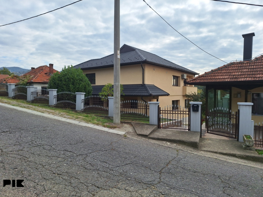 Kuća Srebrenik 3