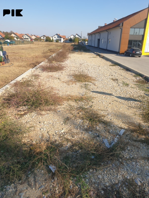 Zemljište Bijeljina,papiri 1/1,pristup na magistralni put