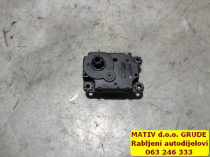 Motorić KLAPNE grijanja Renault Trafic 2024 2108235A M