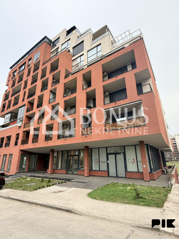 Poslovni prostor 246 m2 - novogradnja, "Terase", Zenica
