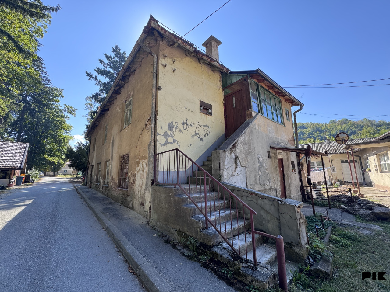 Najpovoljniji Stan Istočna Ilidža/Trosoban/68m2/Sprat I/ 2