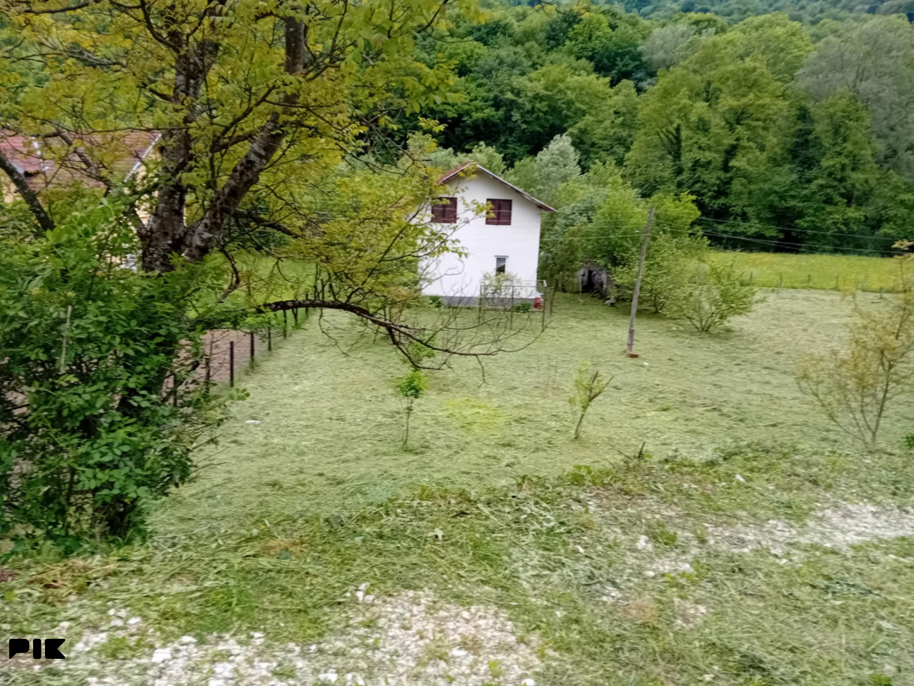 Prodaja kuće; Šekovići, Savića polje bb