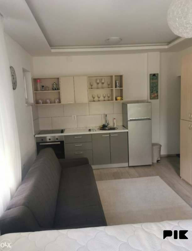 Stan/apartman Banja Luka 065626444 izdajem stan garsonjeru 3