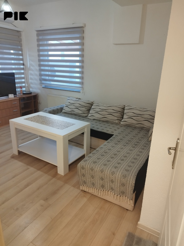 Stanovi i apartmani Živinice 37m2 2