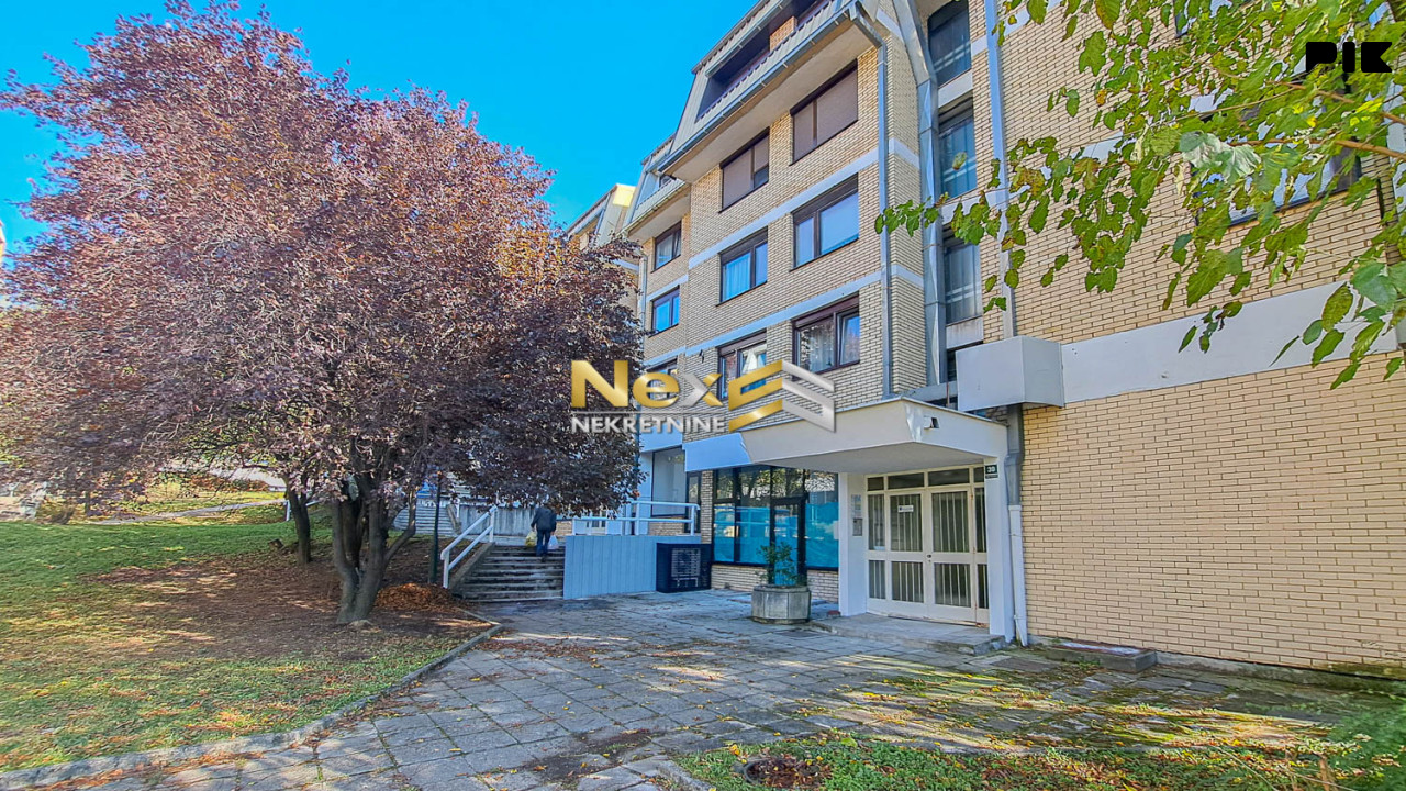 Dvosoban stan Breka/Centar 56 m2