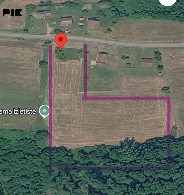 Плац, 11500 m²